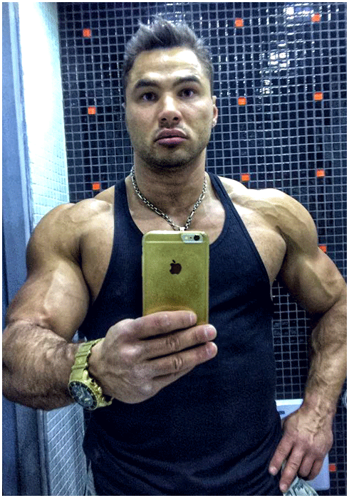 заказать мужчину по вызову