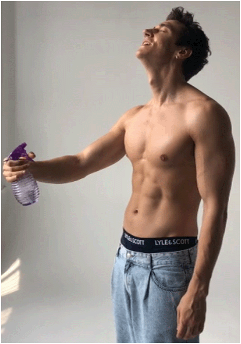 заказ мужчин по вызову в Москве