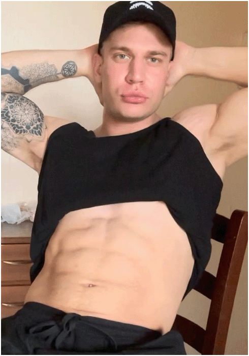 вызвать мужчину для орального секса, горячий с большим диаметром члена 