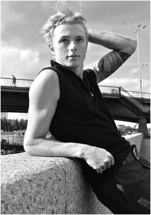 заказать парня по вызову, свинг, куколд, фетиши, эскорт мужчин