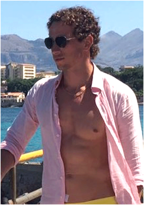 парня по вызову * заказать мужчину * Москва