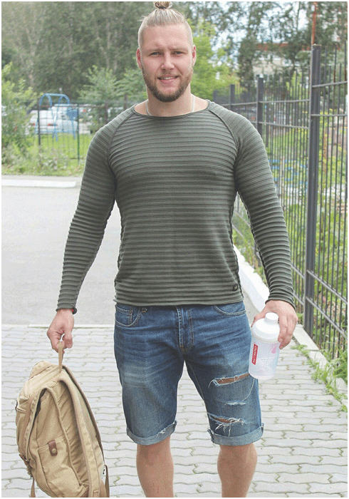 вызвать парня по вызову мужской эскорт